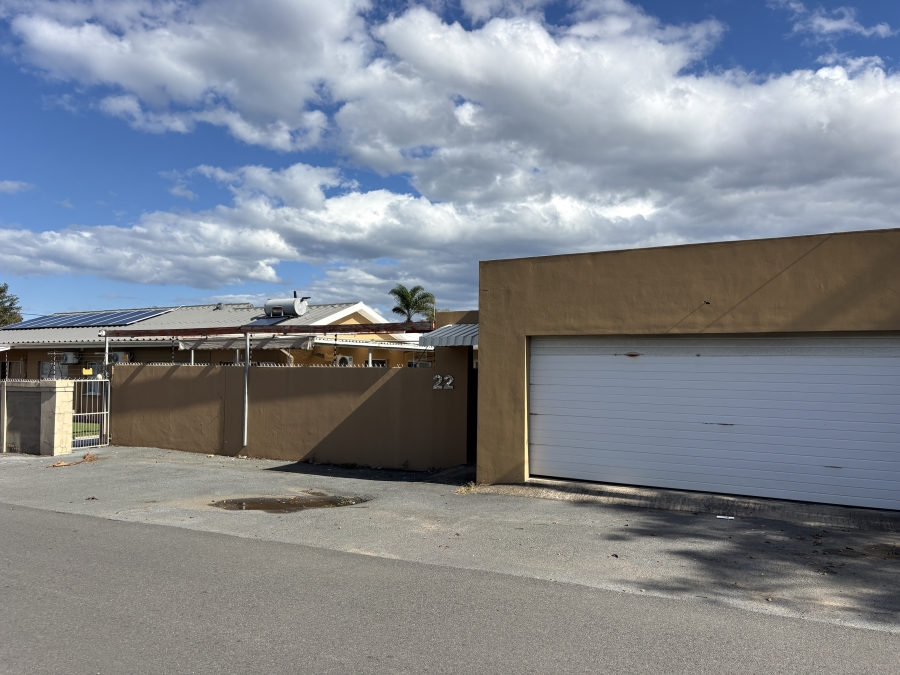 4 Bedroom Property for Sale in Gonubie Eastern Cape
